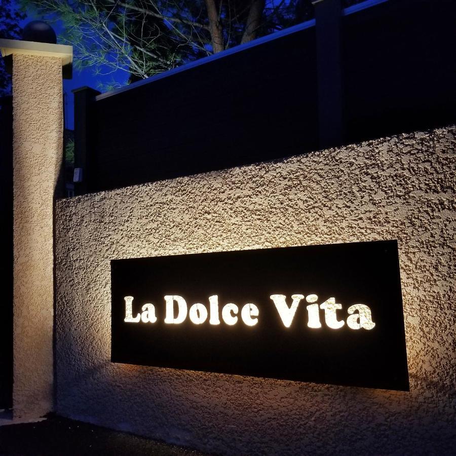 La Dolce Vita - Chambre Cristoforo Colombo Montpeyroux  外观 照片